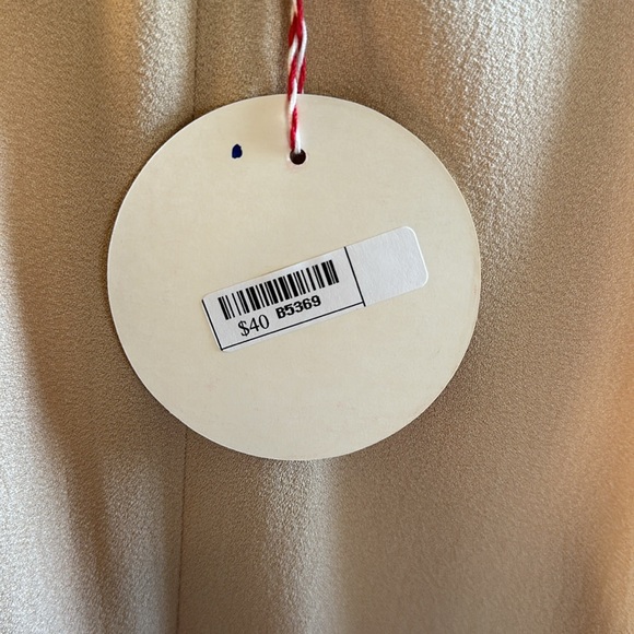 Umgee Medium Tan Blazer with zipper pockets - Picture 5 of 9